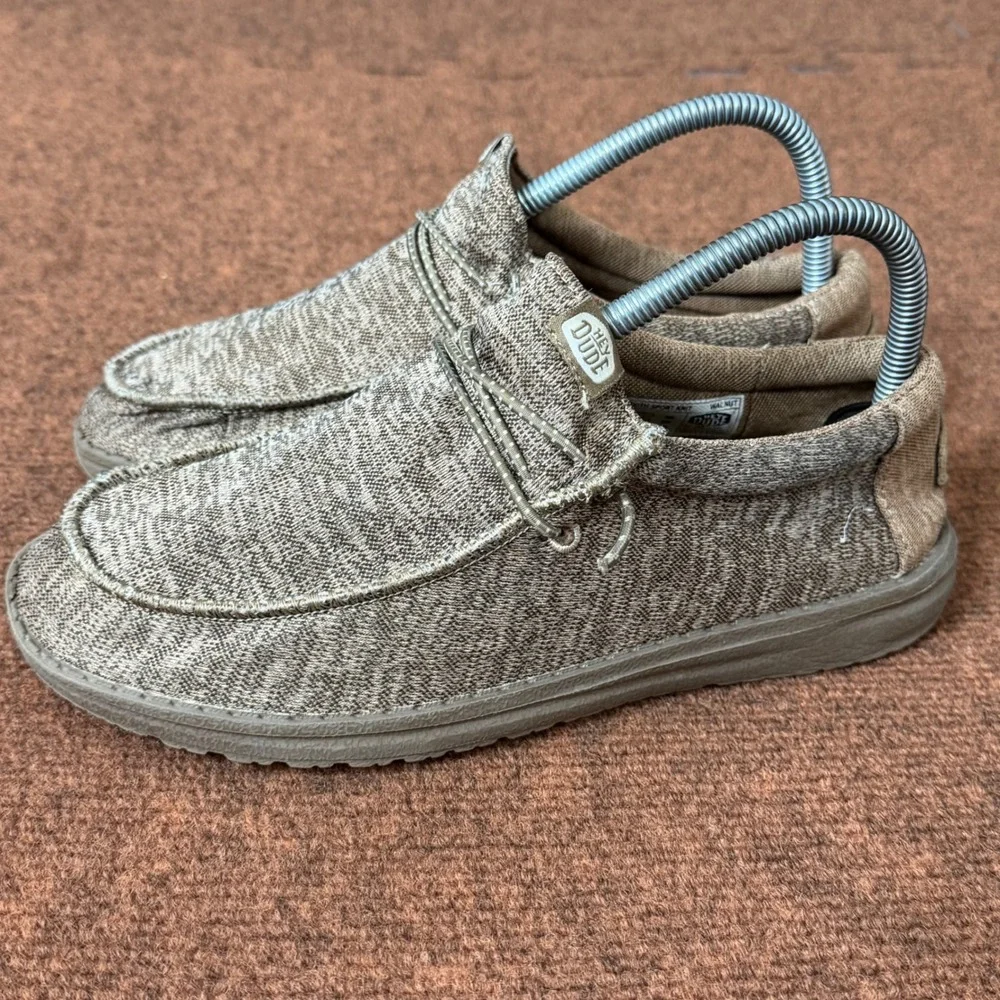 Hey Dude Wally Youth Sport Knit Walnut Brown Slip On Loafers Shoes 40551 US 6Y